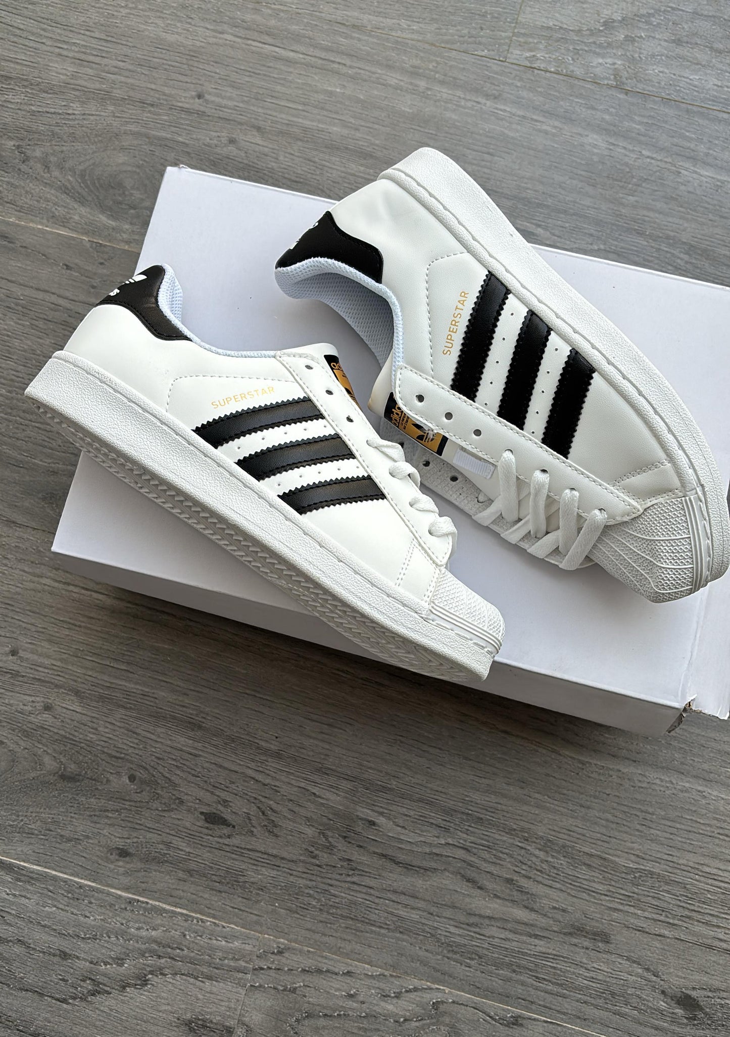 ADIDAS SUPERSTAR BASIC WHITE