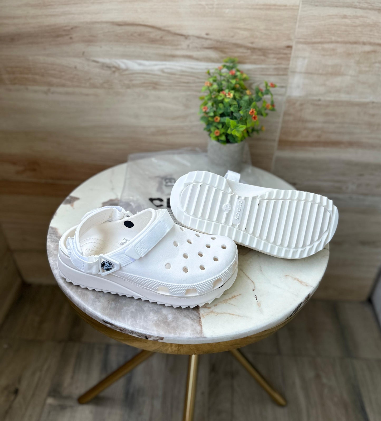 CROCS CLASSIC HIKER CLOGS
