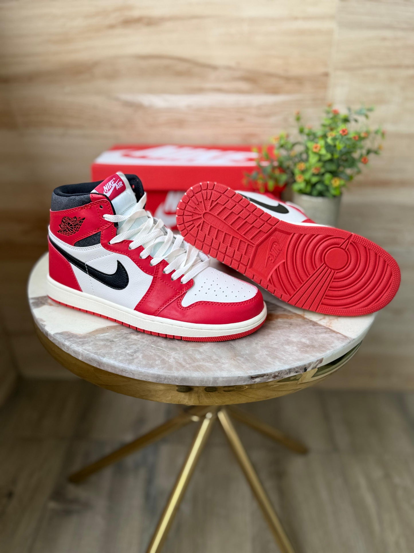 AIR JORDAN RETRO 1 HIGH LOST AND FOUND