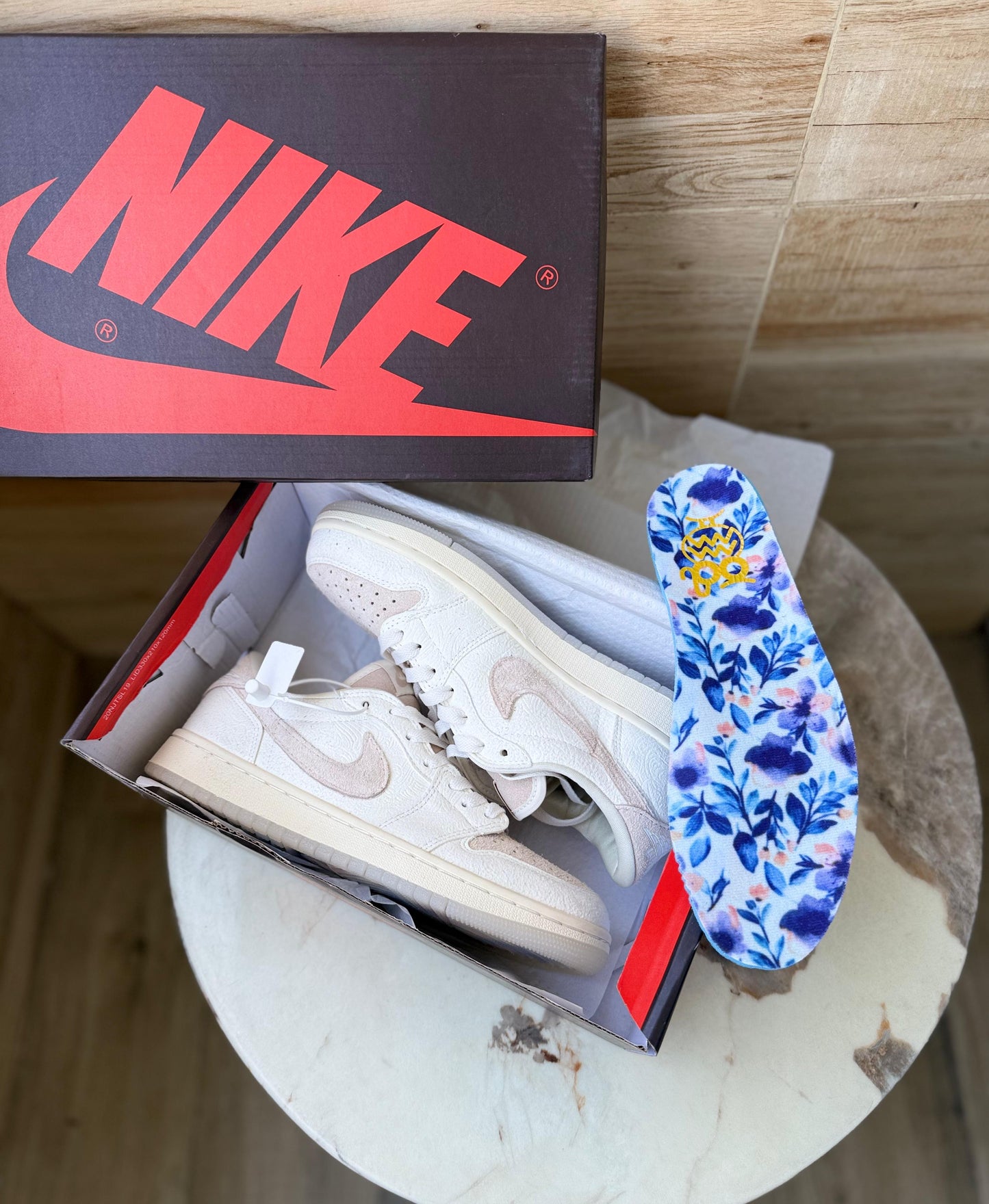 CHRIS PAUL x JORDAN 1 RETRO LOW OG GIVE THEM FLOWERS