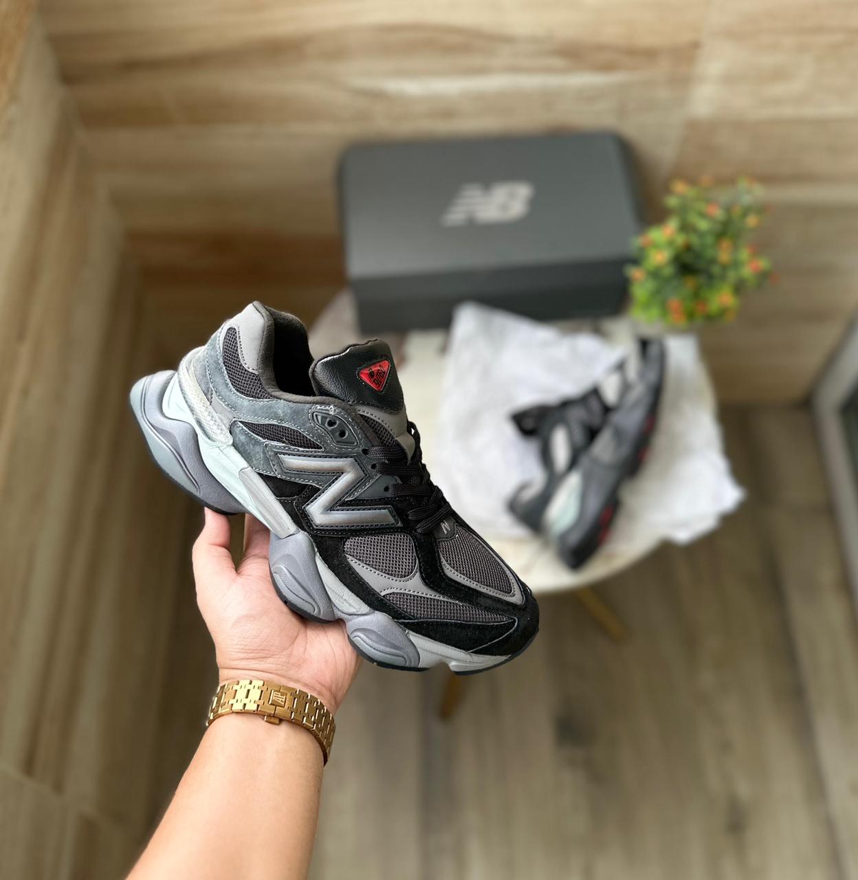 NEW BALANCE 9060 BLACK GREY