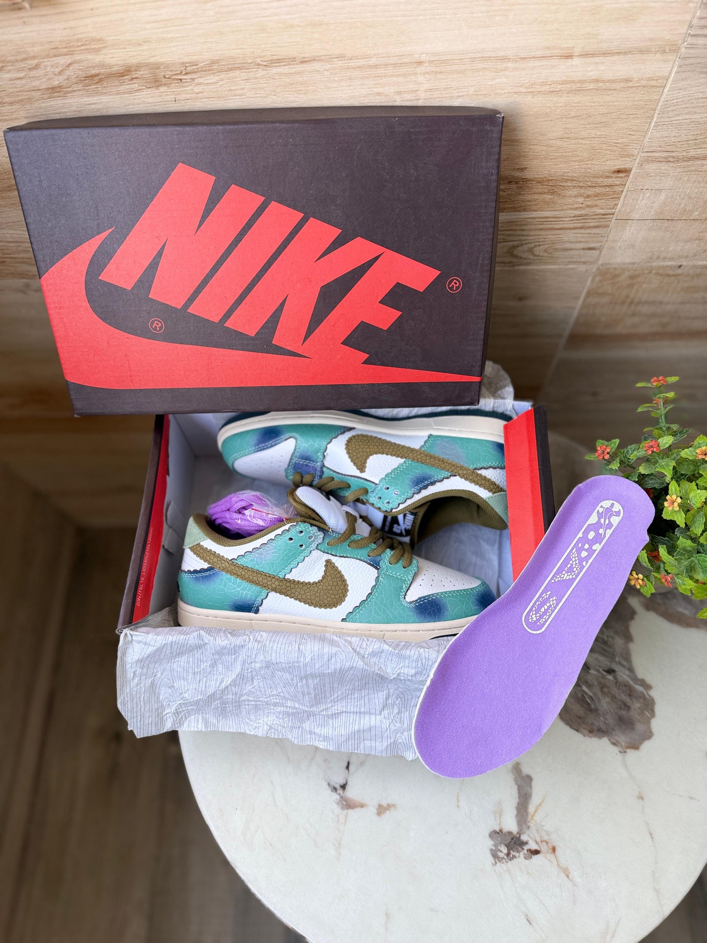 NIKE SB DUNK CHAMELEON