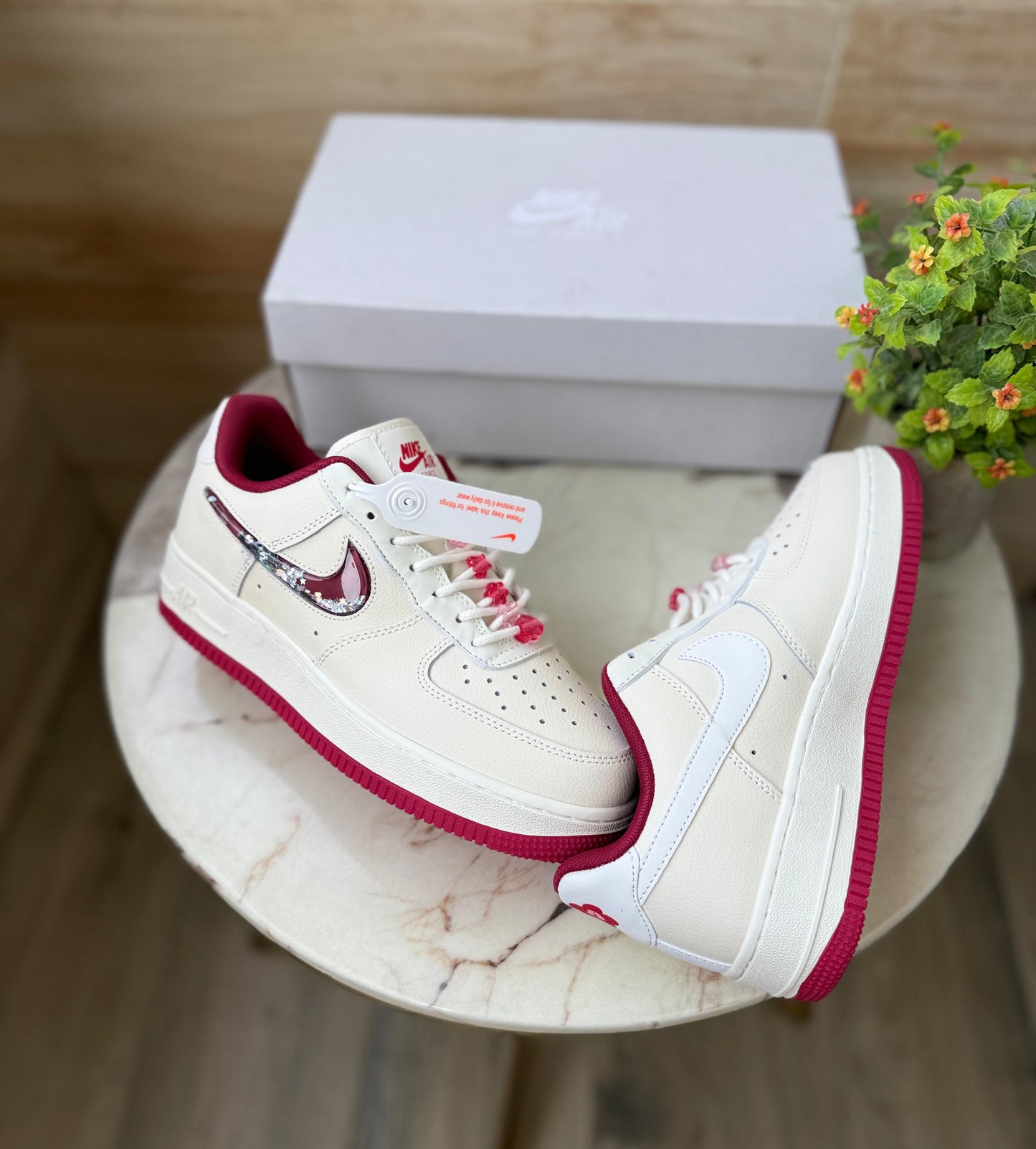 NIKE AIRFORCE ONE VALENTINE 2024