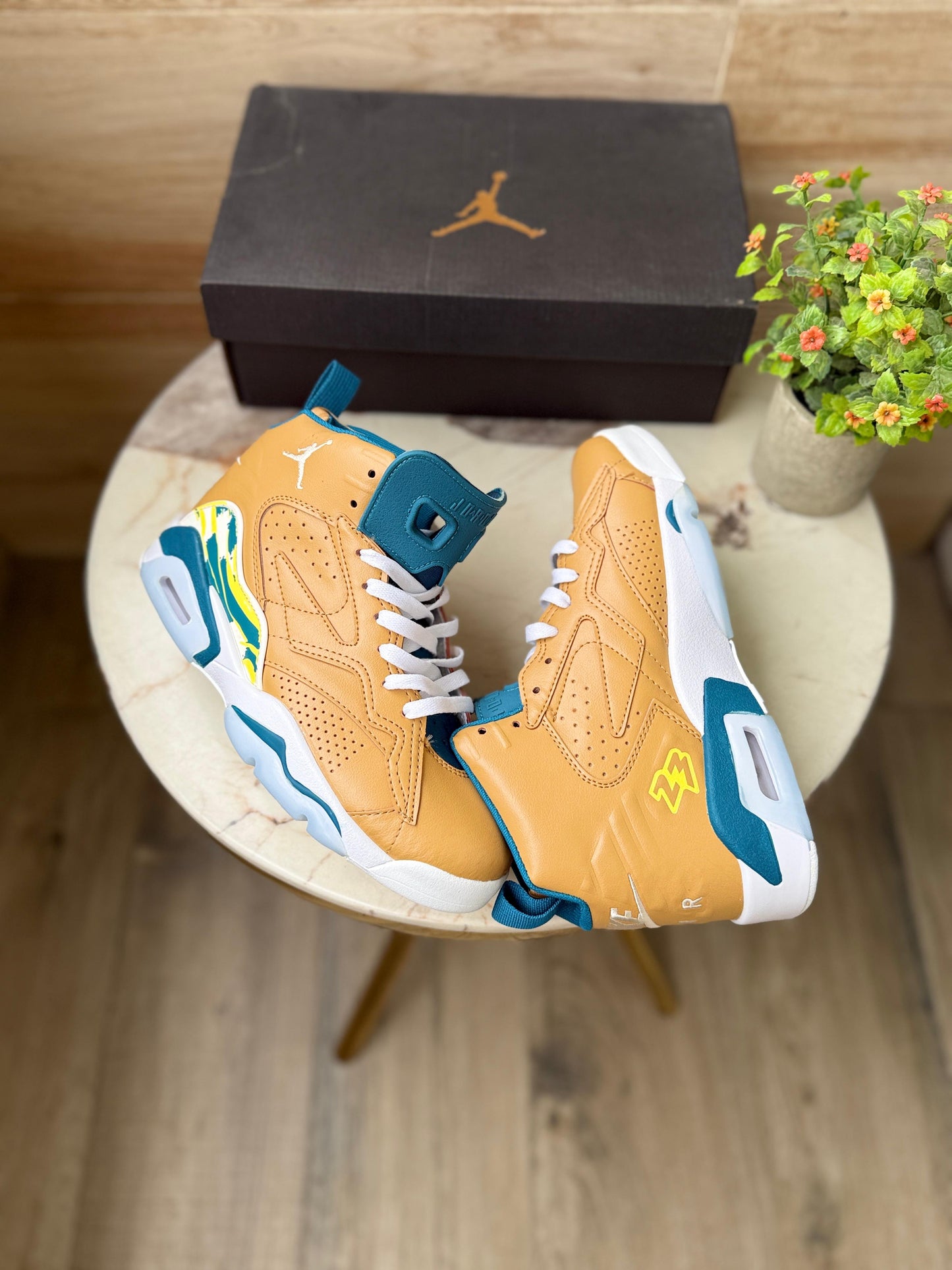 AIR JORDAN RETRO 6 JUMPMAN MVP TWIN TEAL
