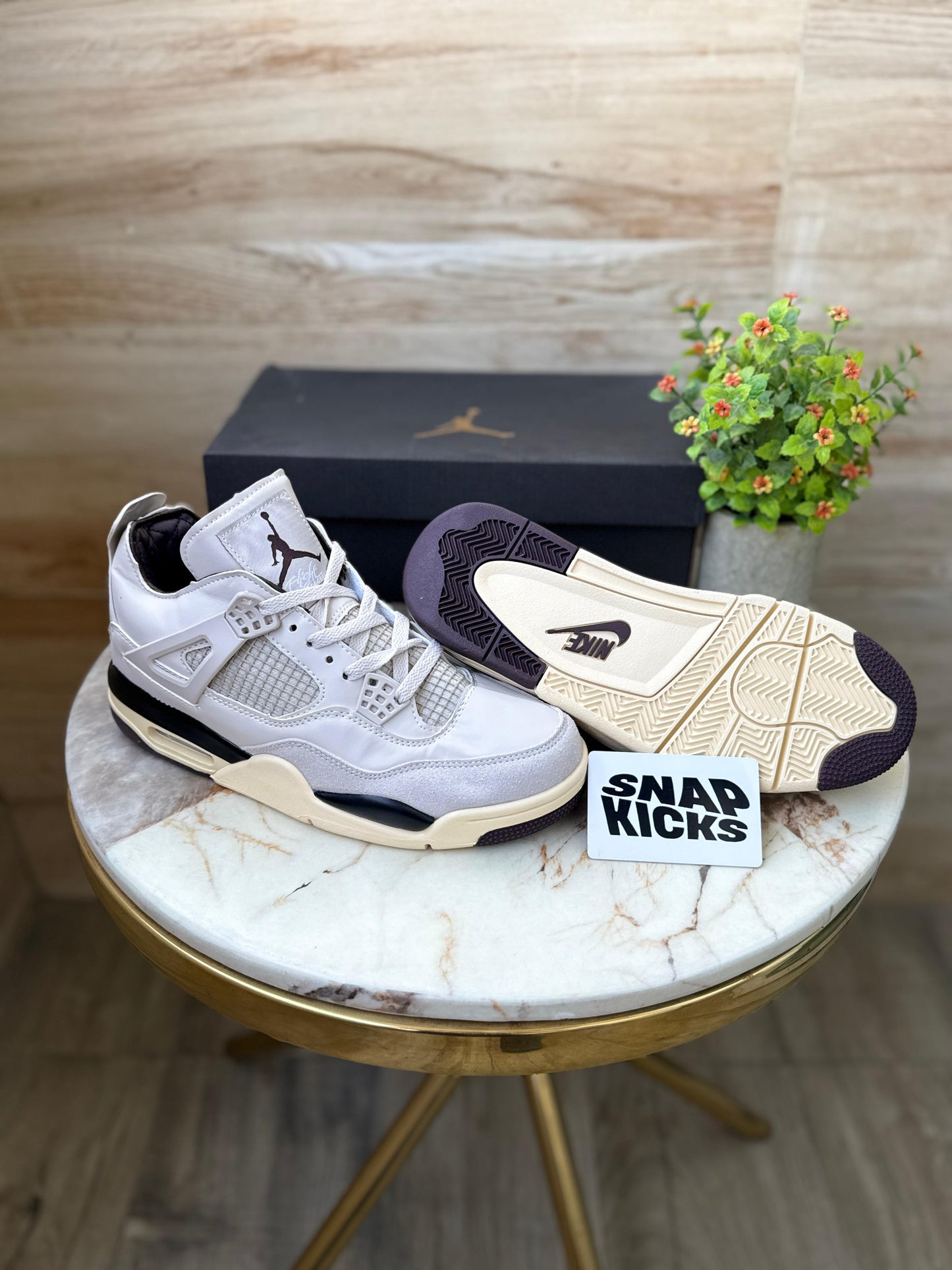 AIR JORDANS RETRO 4 MANIERE VIOLET