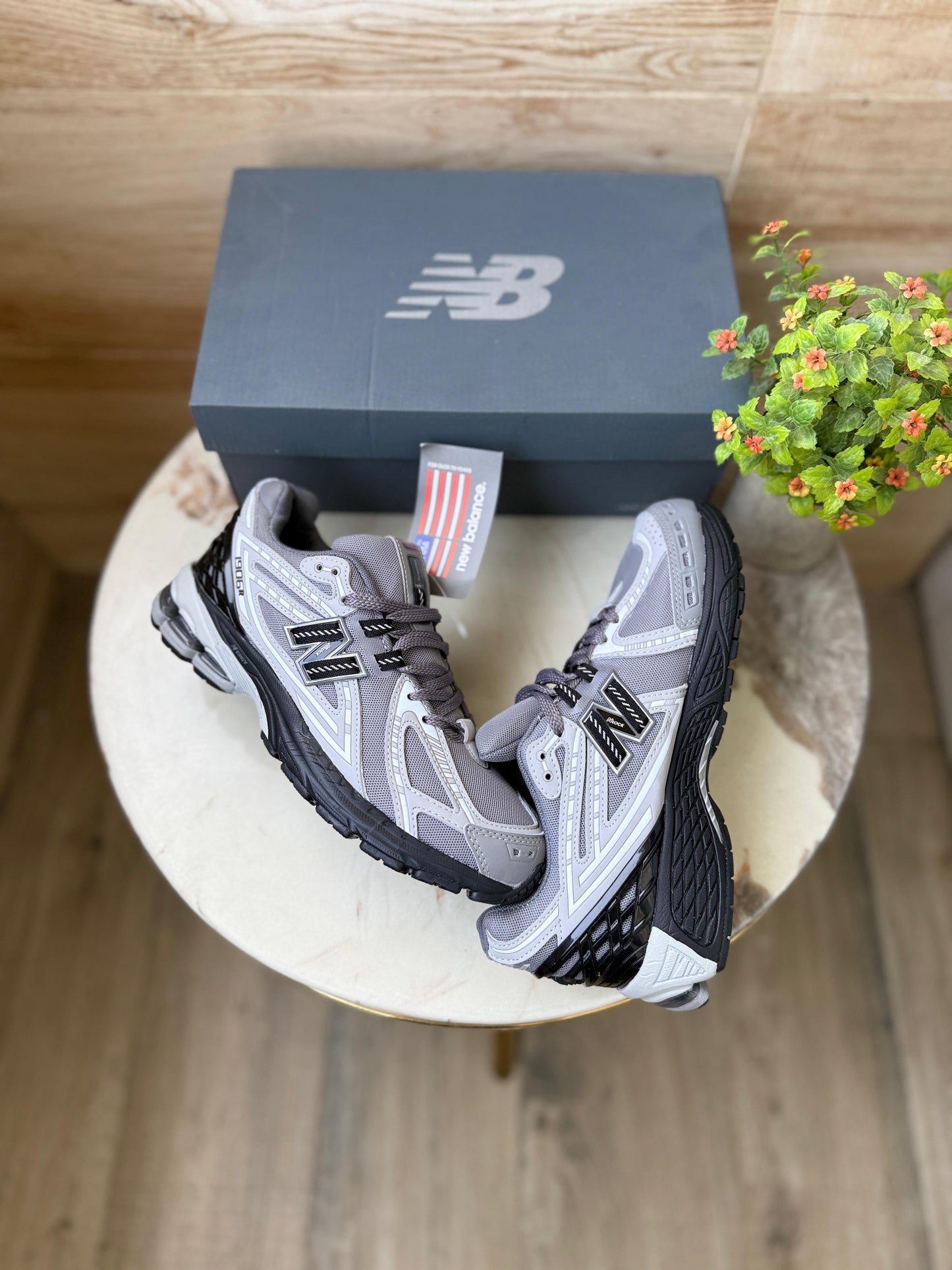 NEW BALANCE 1906 CASTLEROCK