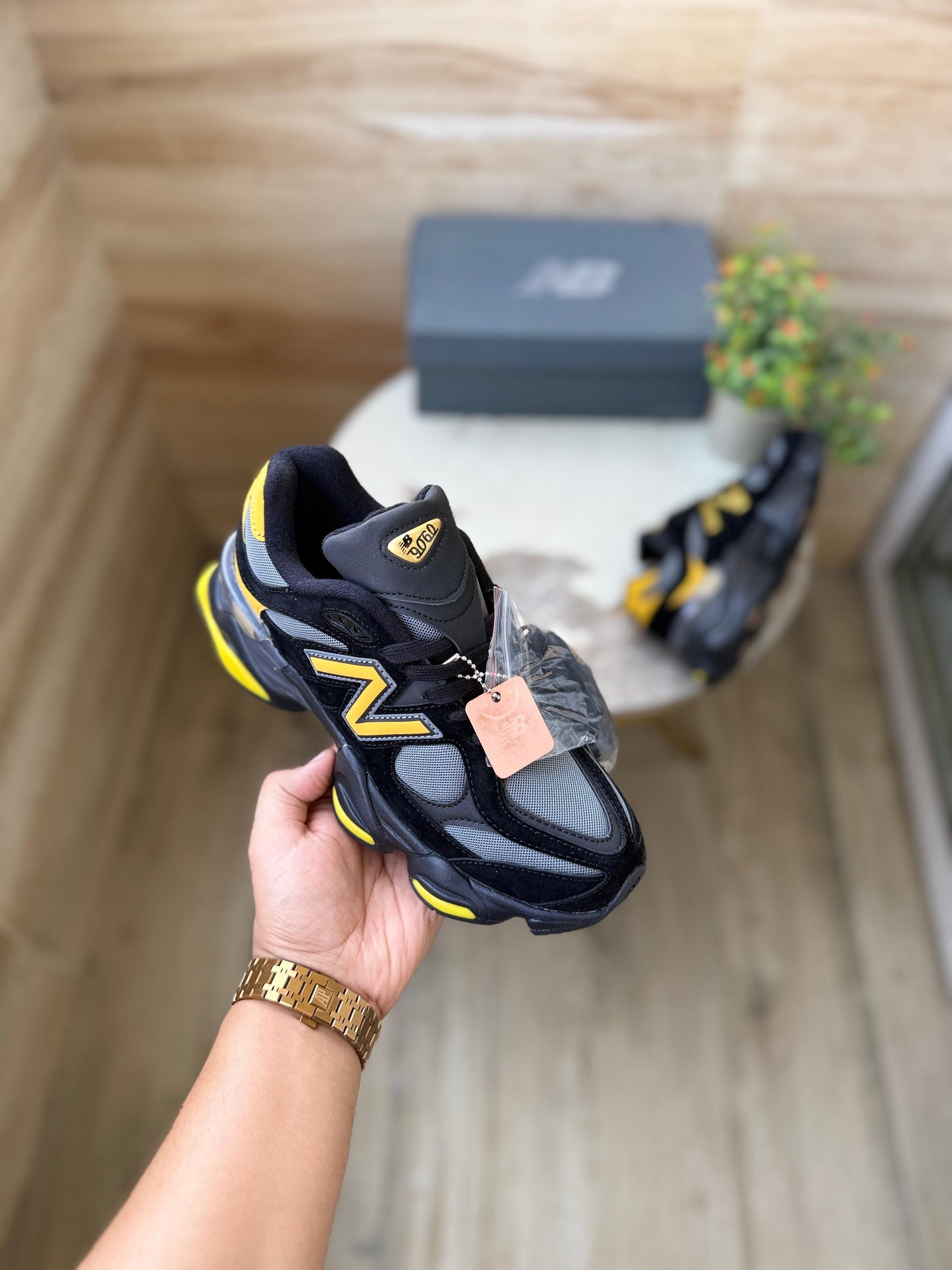 NEW BALANCE 9060 THUNDER