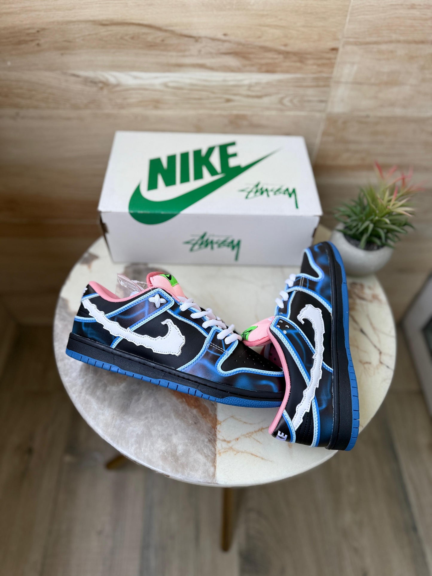 NIKE SB DUNK VENOM