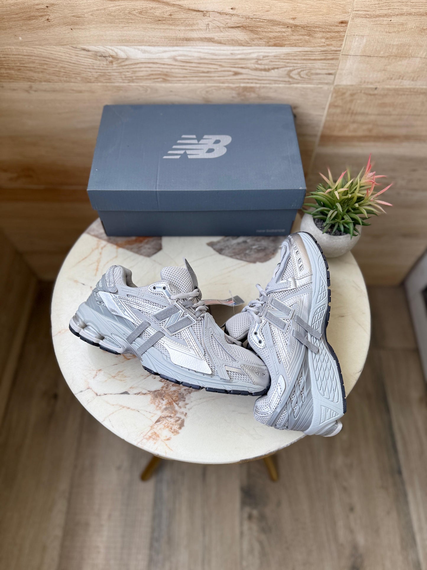 NEW BALANCE 1906 A CONCRETE SILVER METALLIC