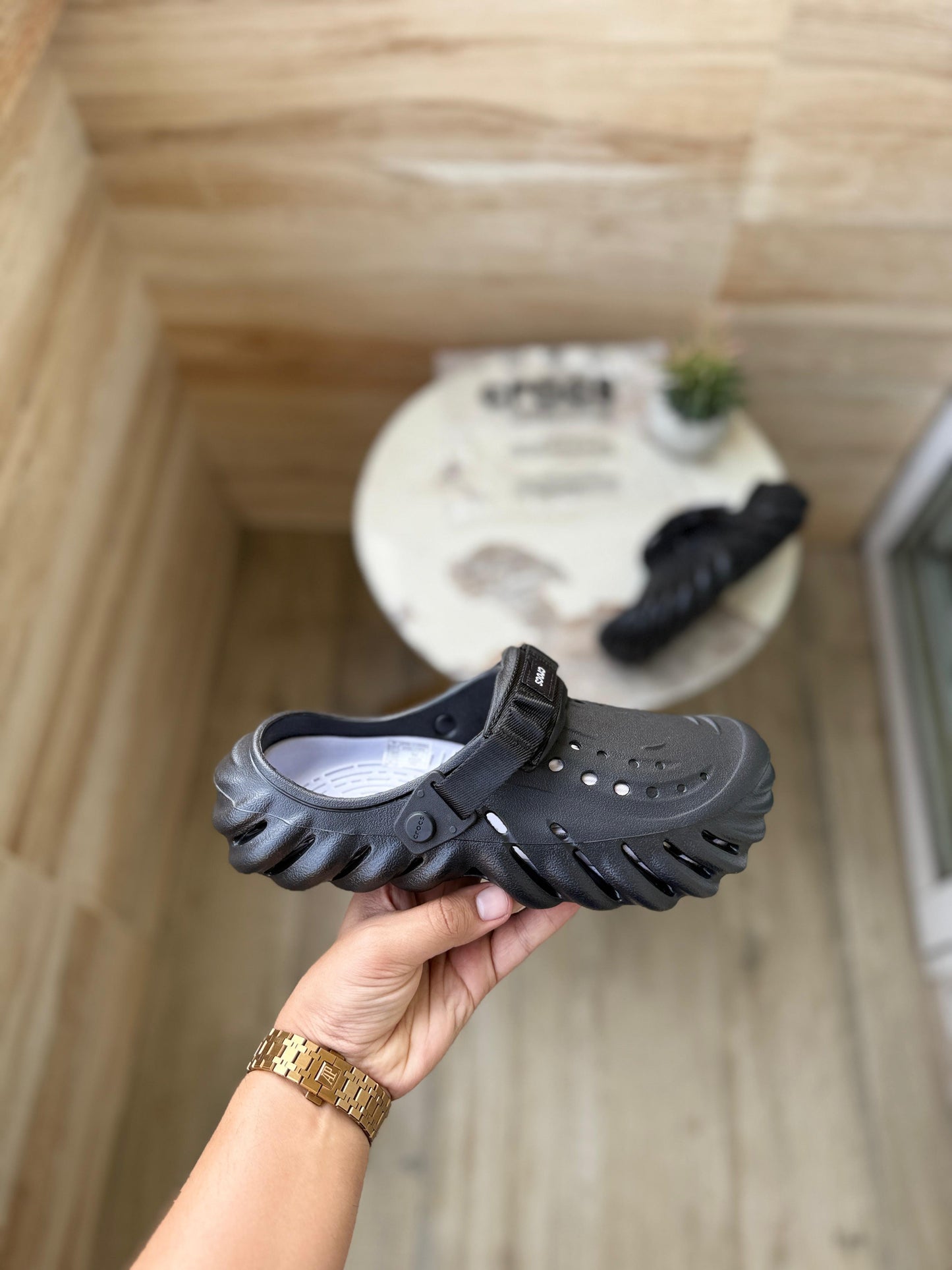 CROCS ECHO CLOG