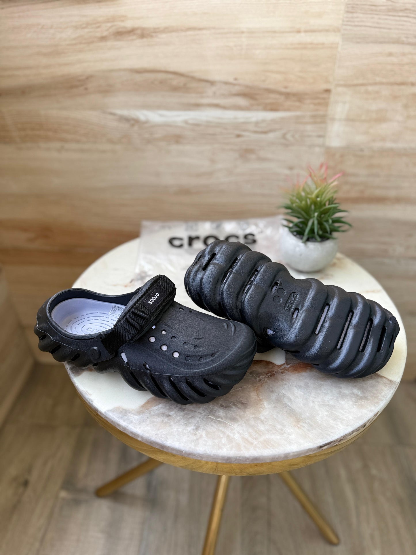 CROCS ECHO CLOG