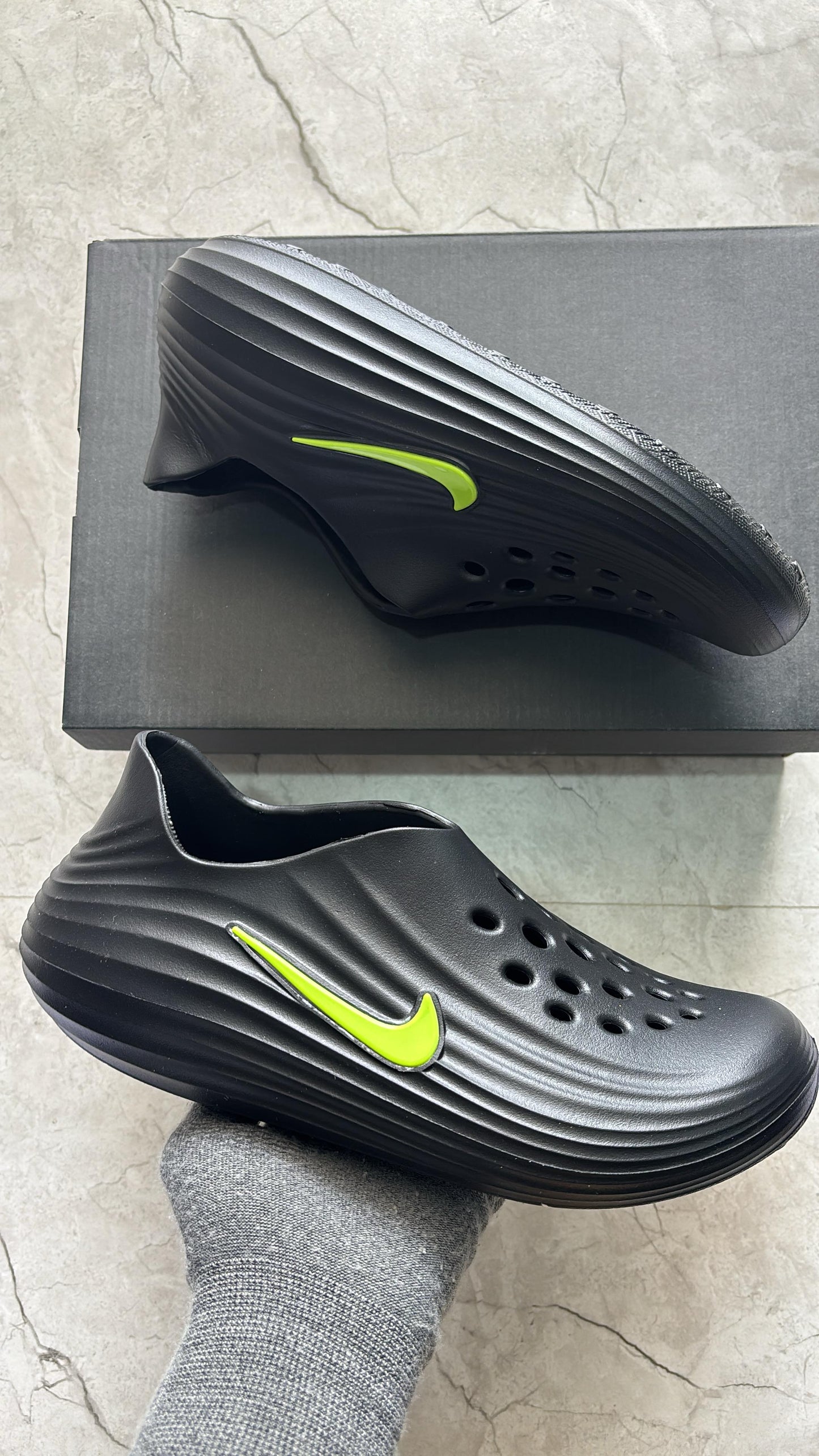 NIKE REACTX REJUVEN 8