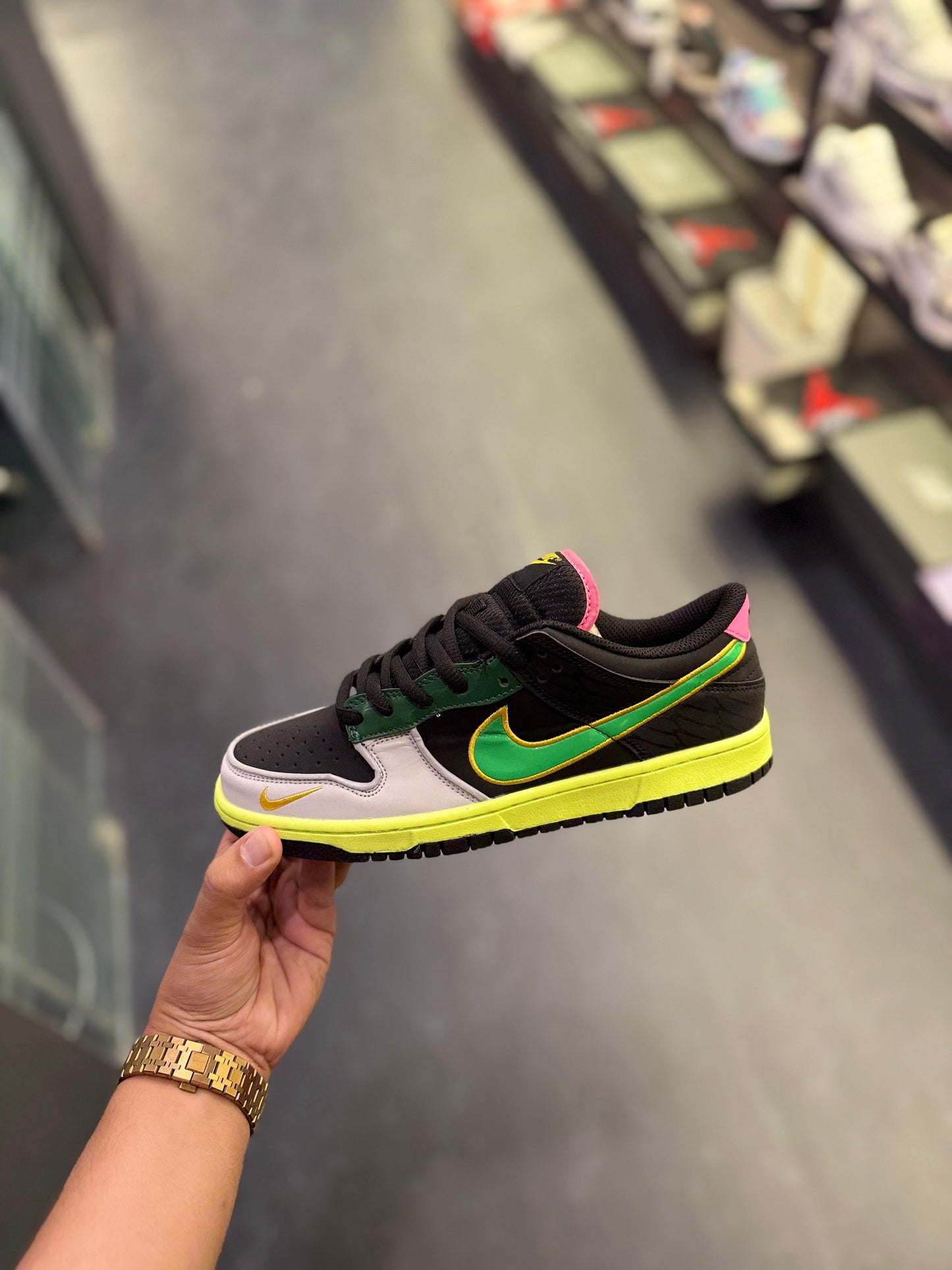 NIKE SB DUNK WHAT THE DUCK