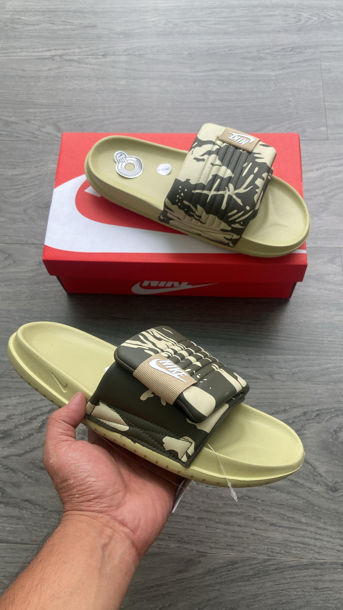 NIKE OFFCOURT PRINTED SLIDE