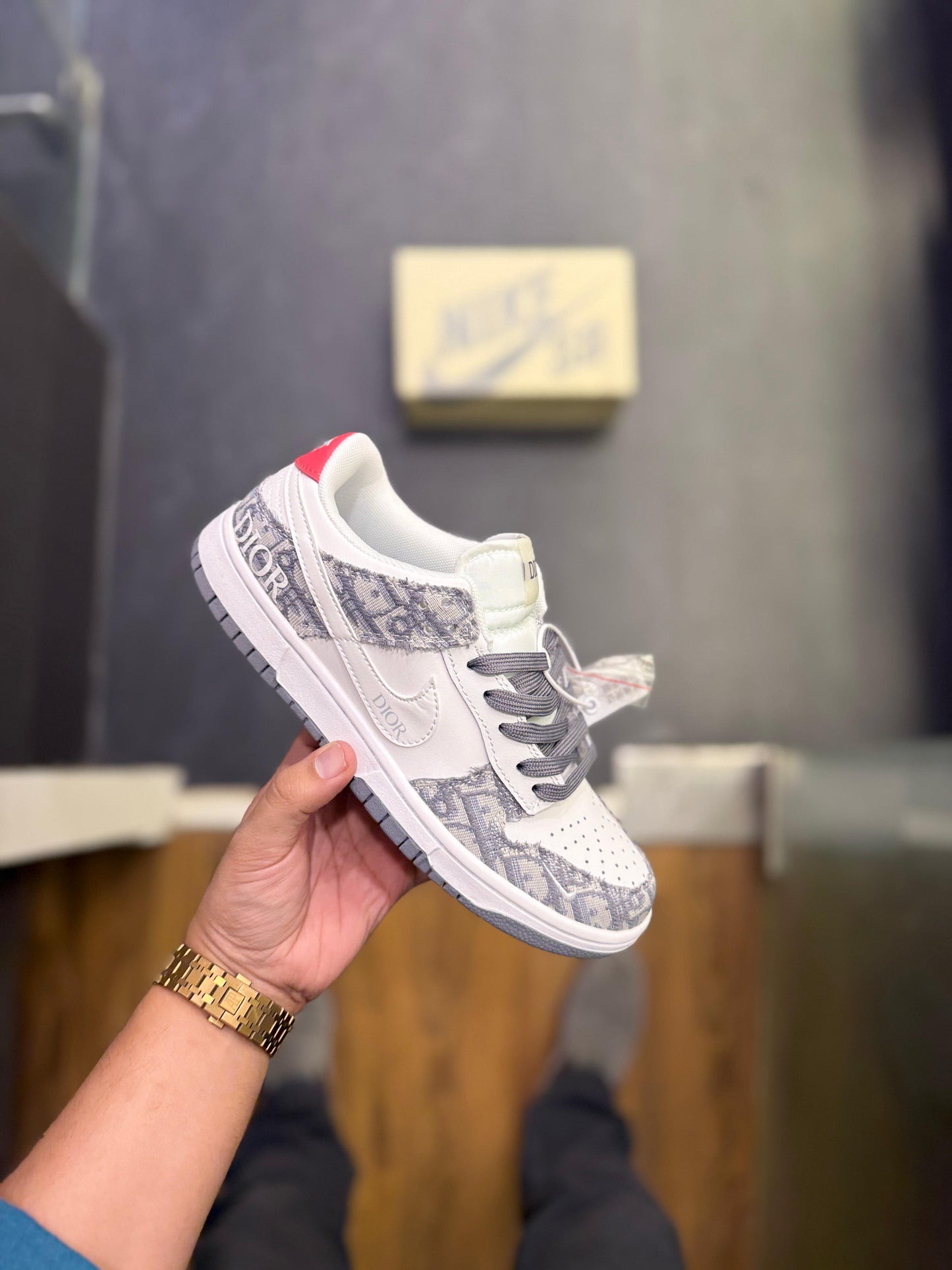 NIKE SB DUNK DIOR 2025