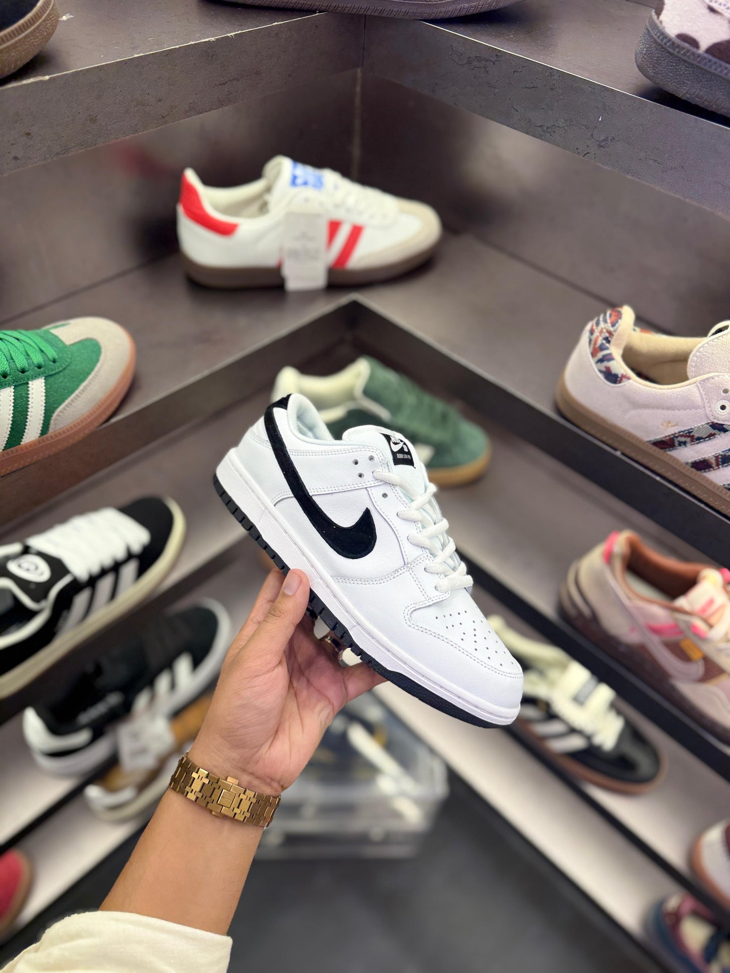 NIKE SB DUNK LOW PRO SKATE