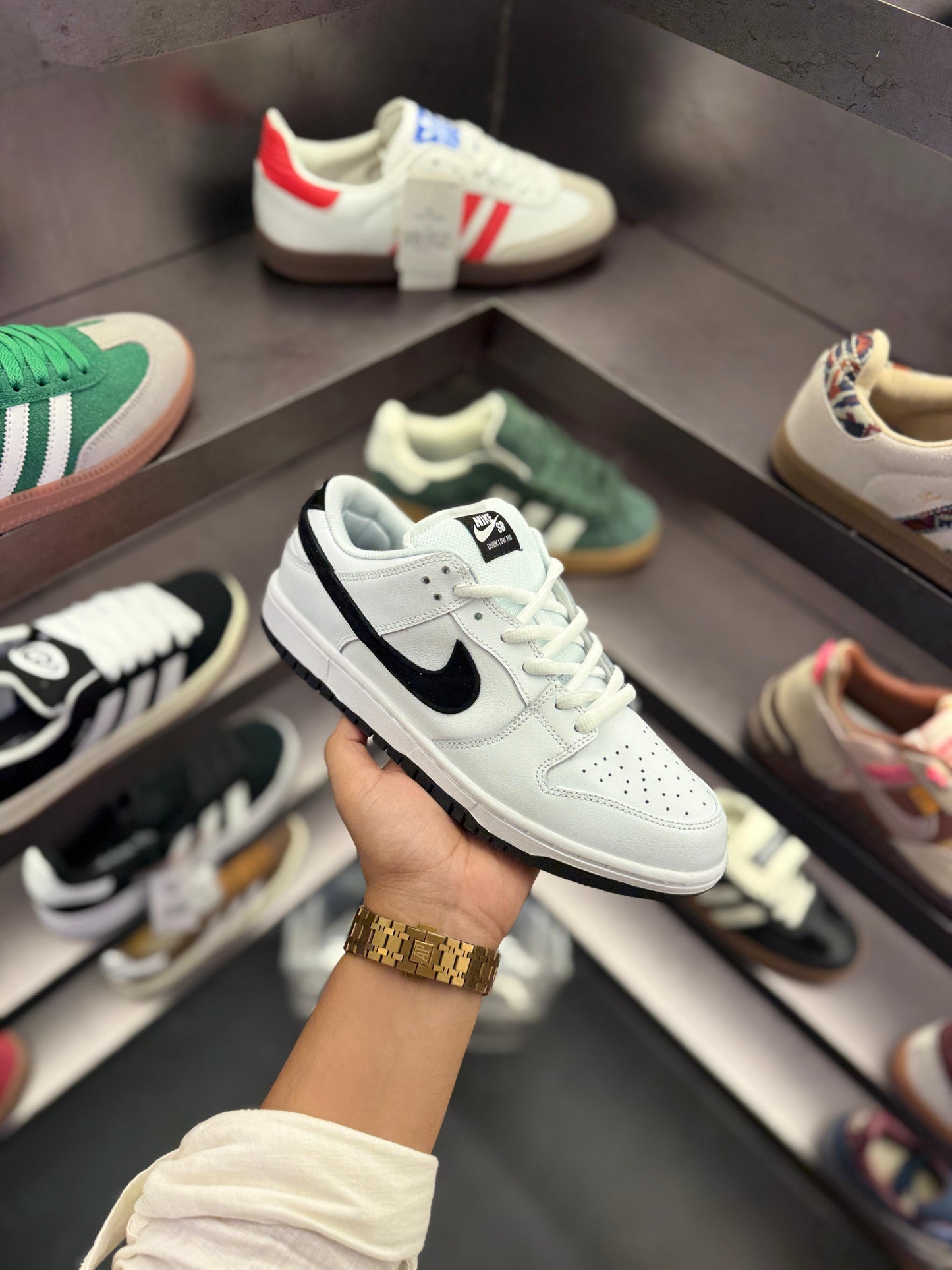 NIKE SB DUNK LOW PRO SKATE