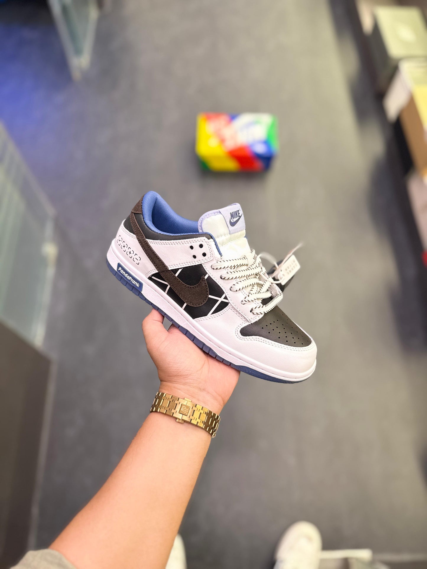 NIKE SB DUNK PANDAPRANK 2025