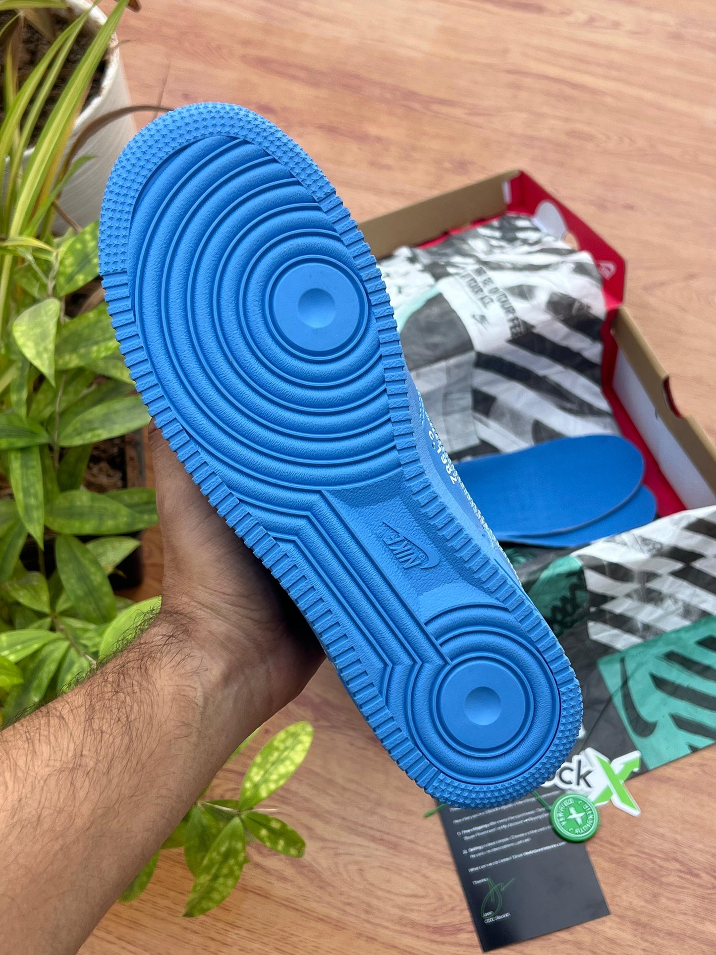 OFF WHITE x AIRFORCE 1 LOW MCA