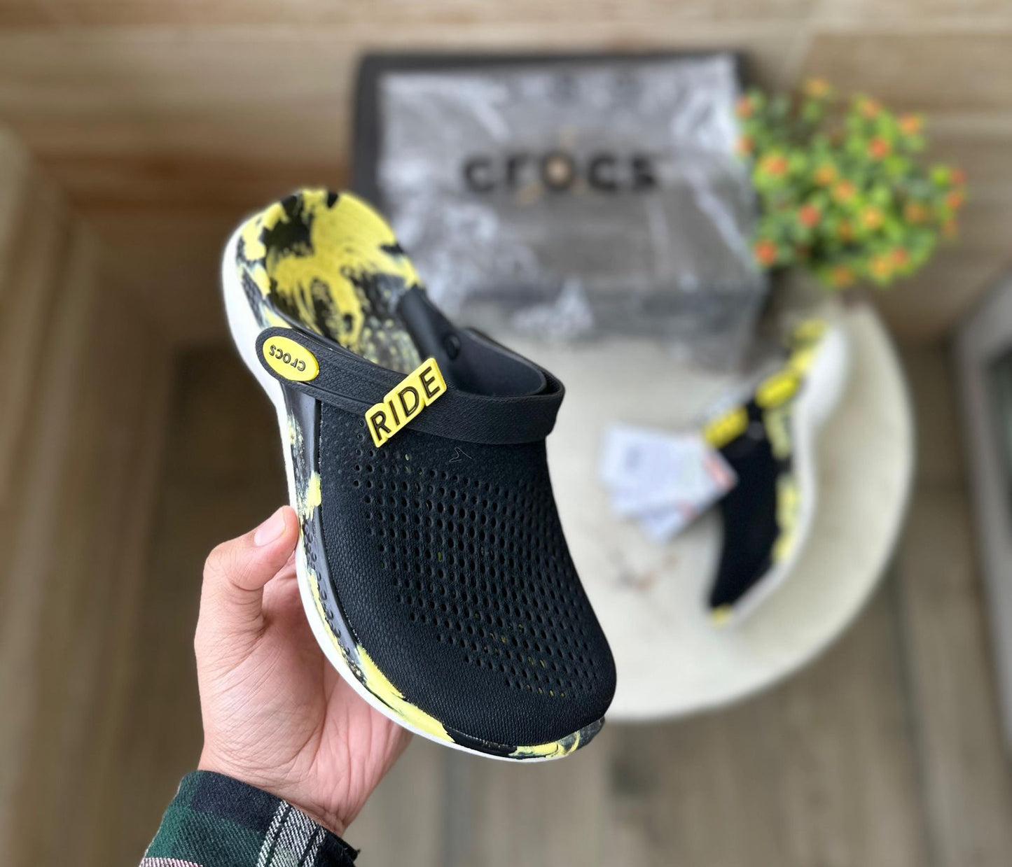 CROCS LITERIDE 360 BLACK YELLOW