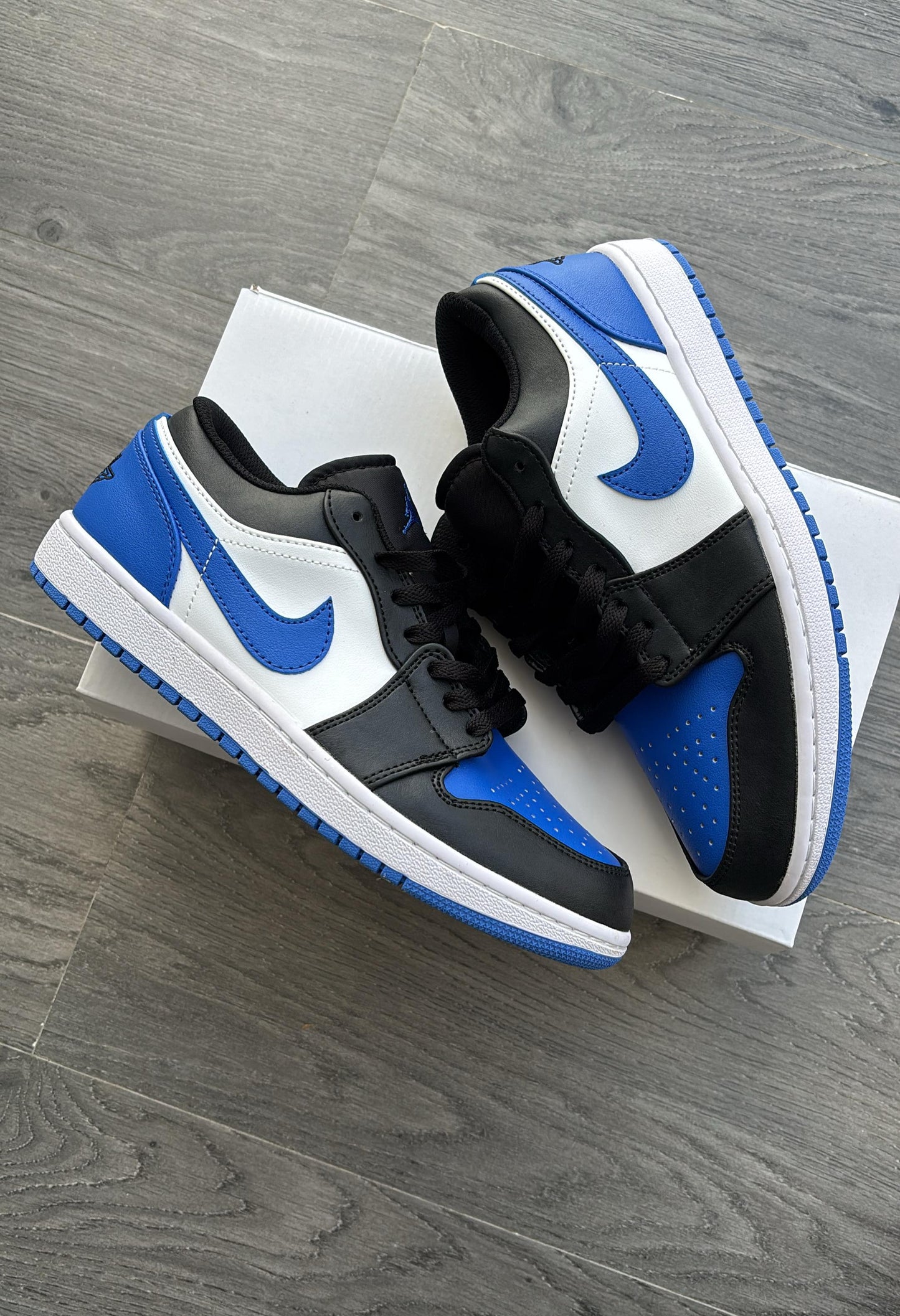 AIR JORDAN 1 LOW ROYAL TOE