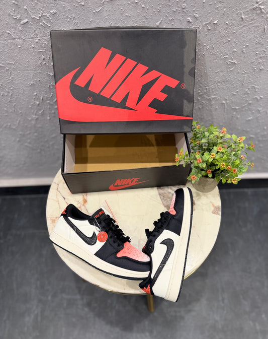 AIR JORDAN RETRO 1 LOW PARIS SAINT GERMAIN