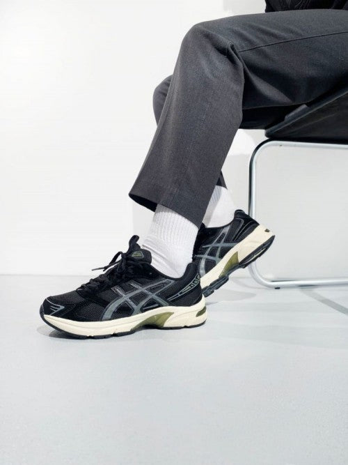 Asics Gel 1130 Black Metropolis