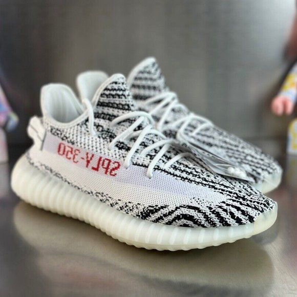 ADIDAS YEEZY 350 V2 ZEBRA SEMI UA