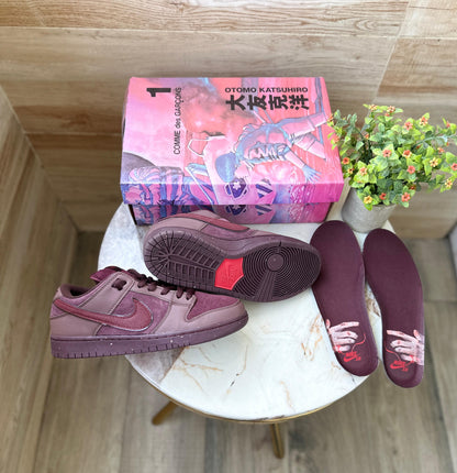 NIKE SB DUNK BURGUNDY CRUSH