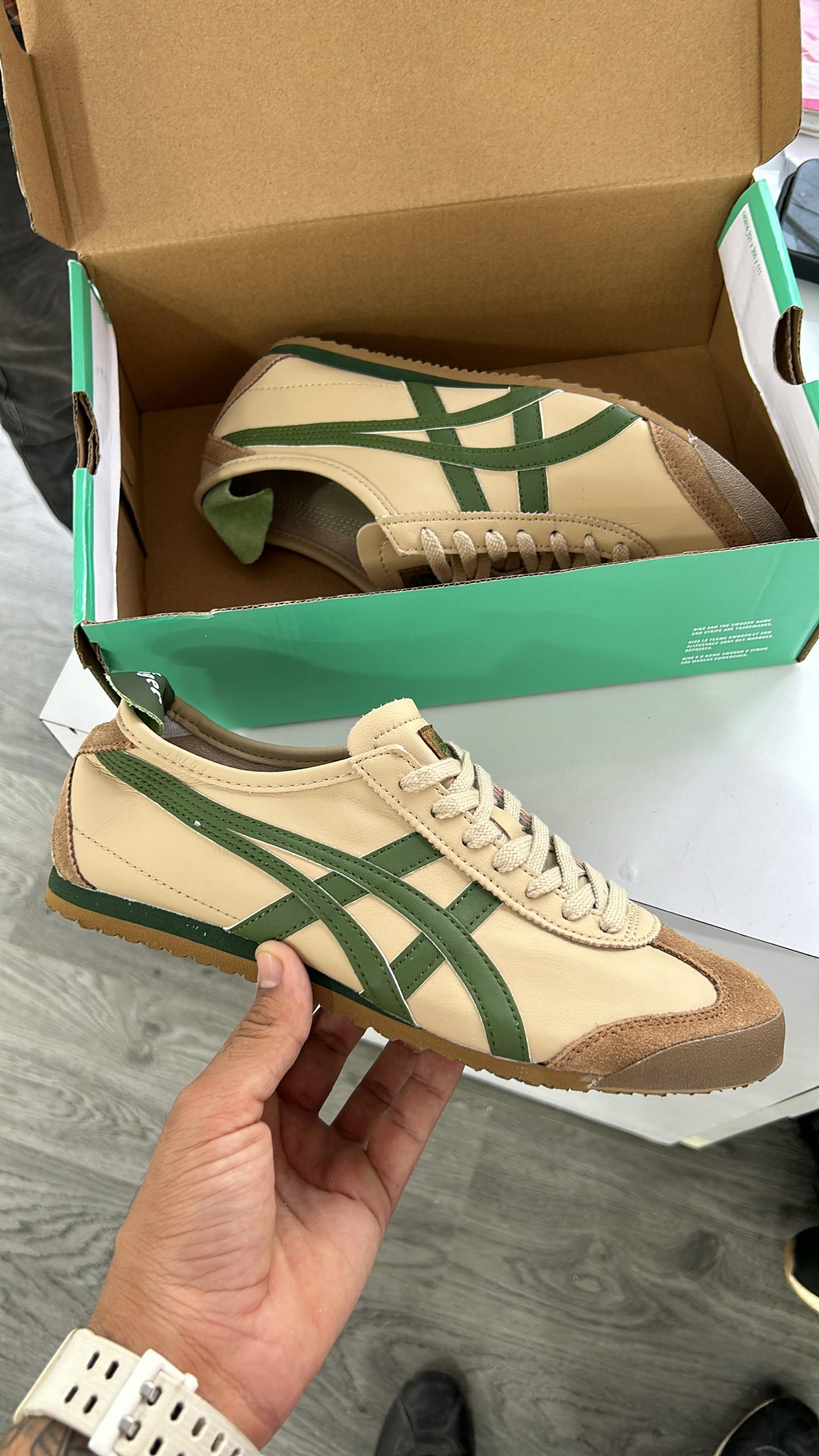 ONITSUKA TIGER MEXICO 66