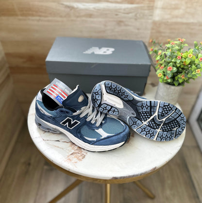 NEW BALANCE 2002r  DENIM BLUE