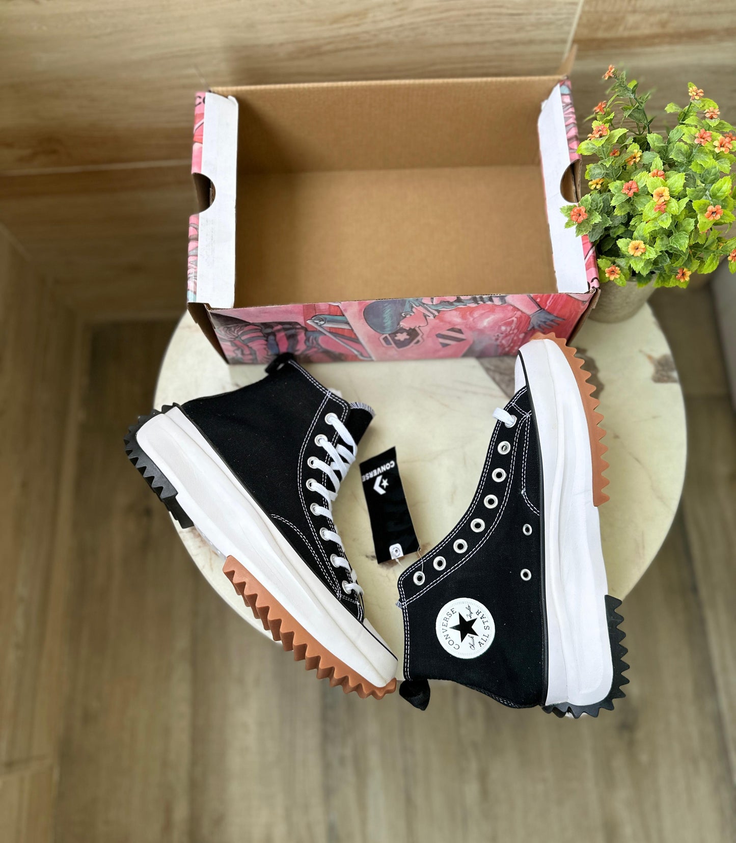 Converse Hike Star