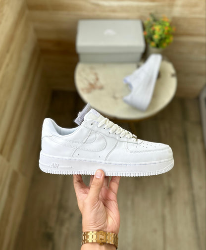 NIKE AIRFORCE ONE