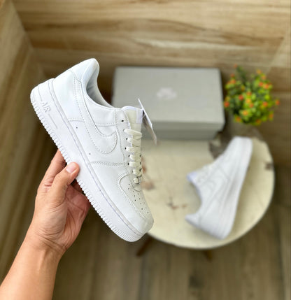 NIKE AIRFORCE ONE