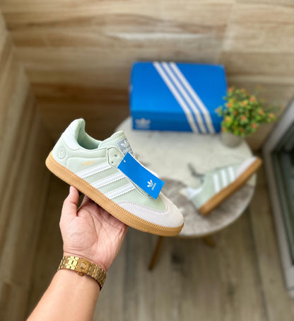 Adidas originals samba naked