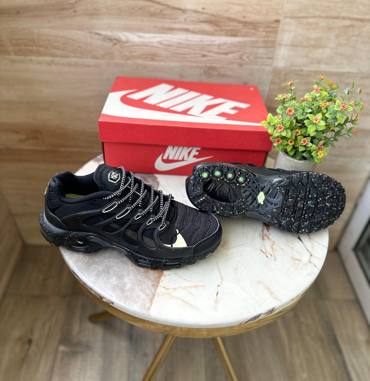 NIKE AIRMAX PLUS TERASCAPE