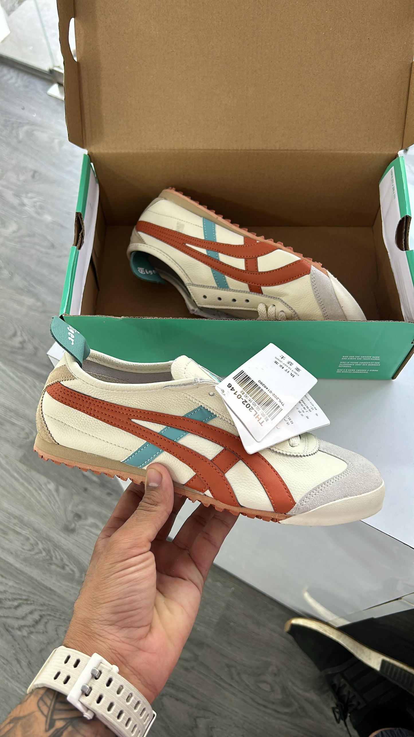 ONITSUKA TIGER MEXICO 66