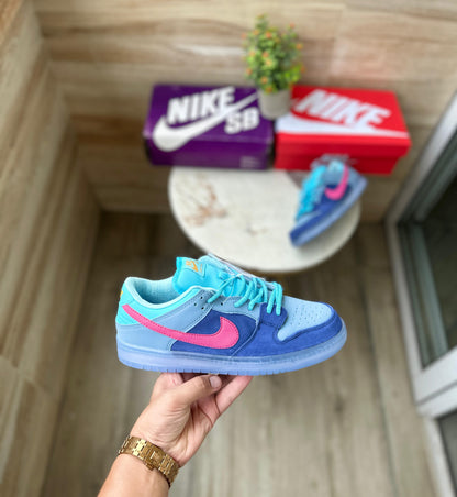 Nike Sb Dunk RUN THE JEWELS