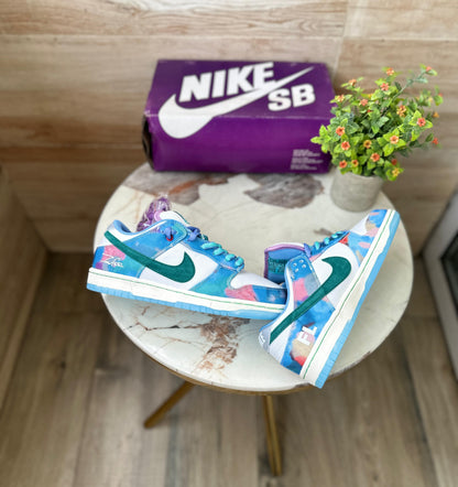 NIKE SB DUNK FUTURA LABORATORIES