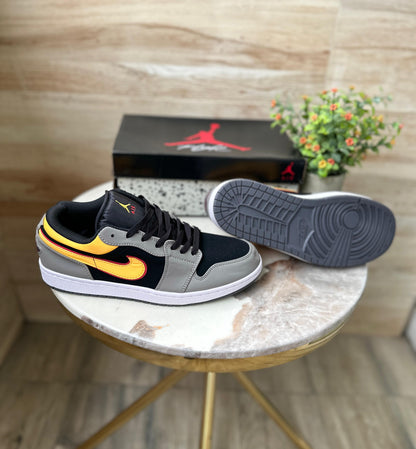 AIR JORDANS RETRO 1 LOW GREY BLACK ORANGE