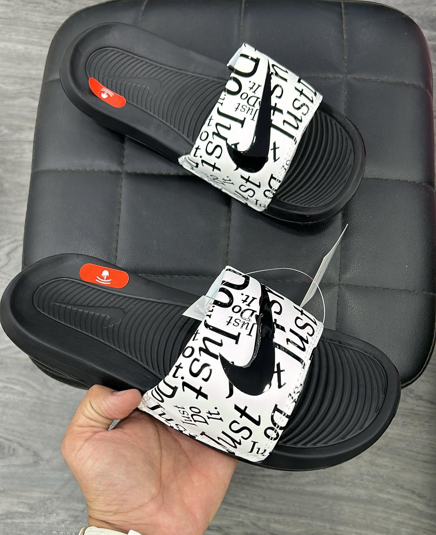 NIKE JUST DO IT SLIDE