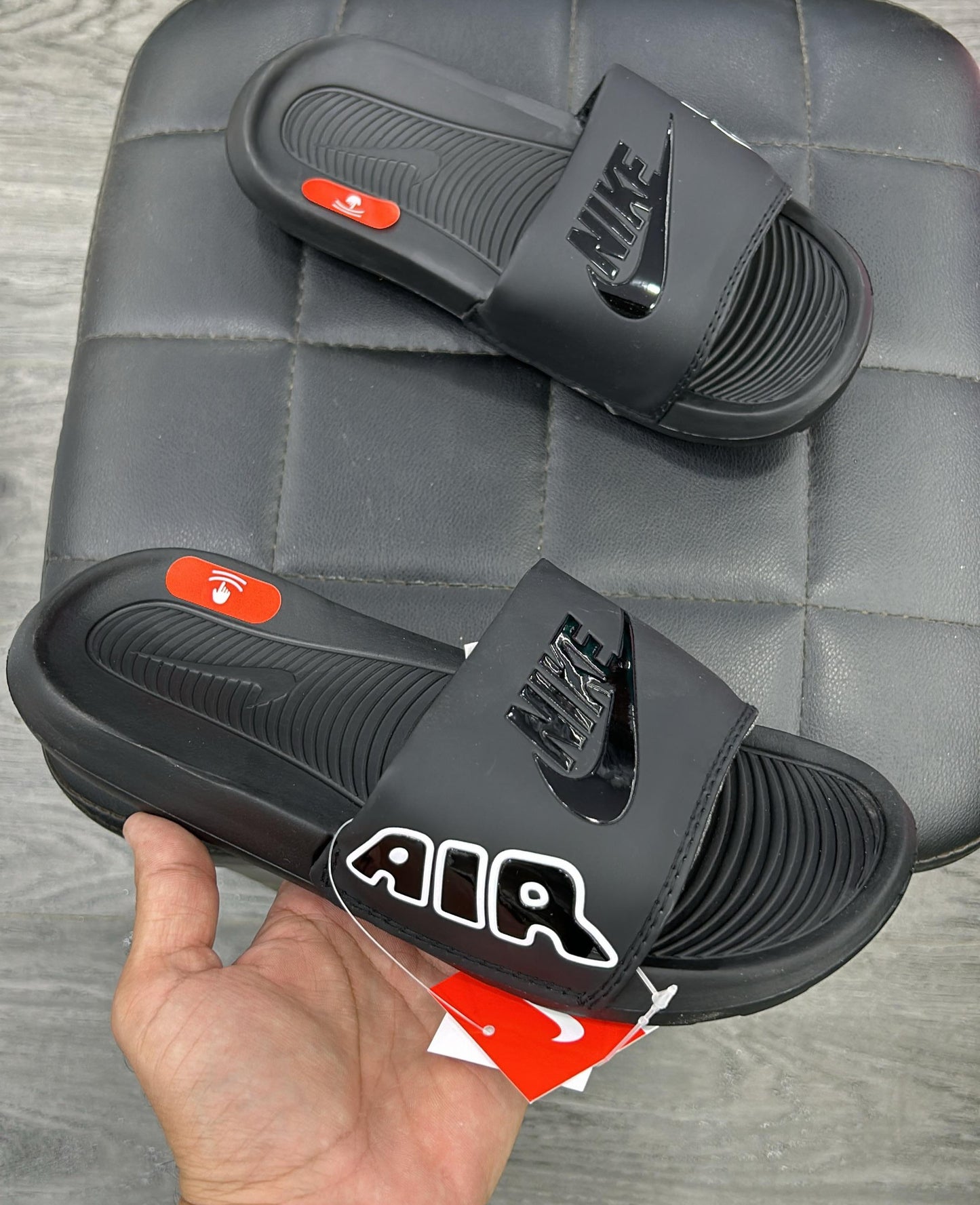 NIKE AIR SLIDE