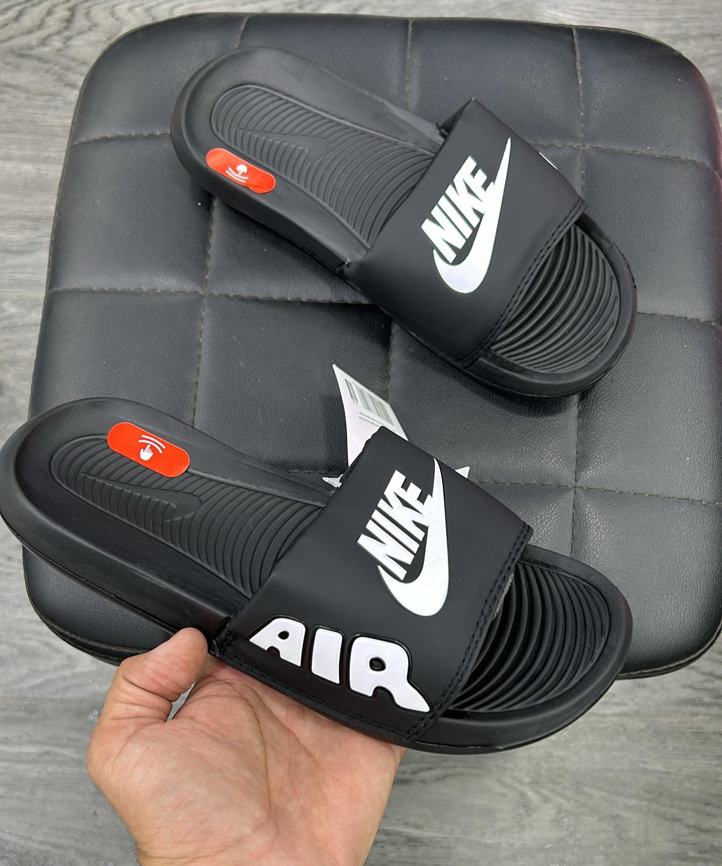 NIKE AIR SLIDE