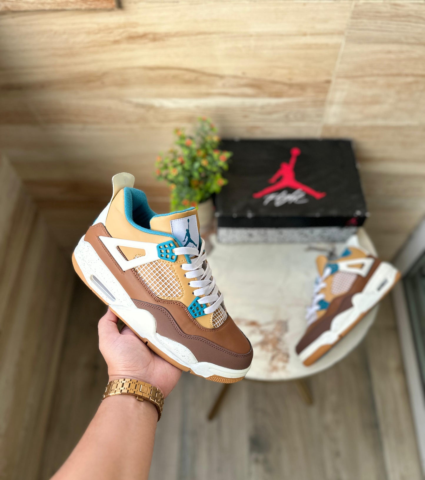 AIR JORDAN RETRO 4 CACAO WOW