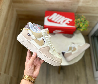 NIKE AIRFORCE ALL PETALS UNITED BEIGE