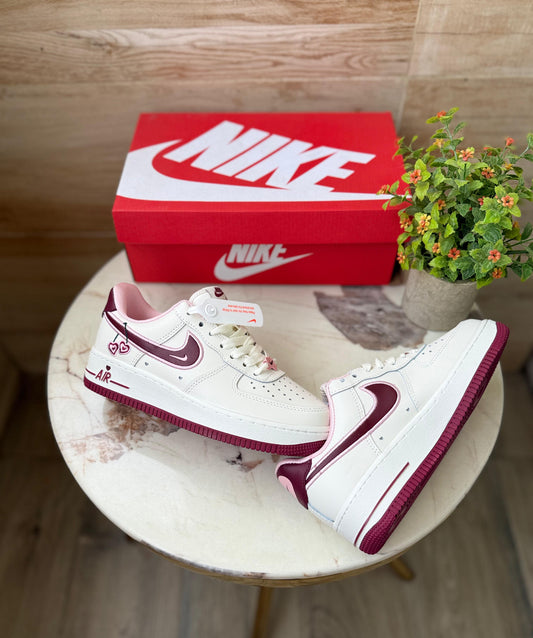 NIKE AIRFORCE VALENTINE WEEK