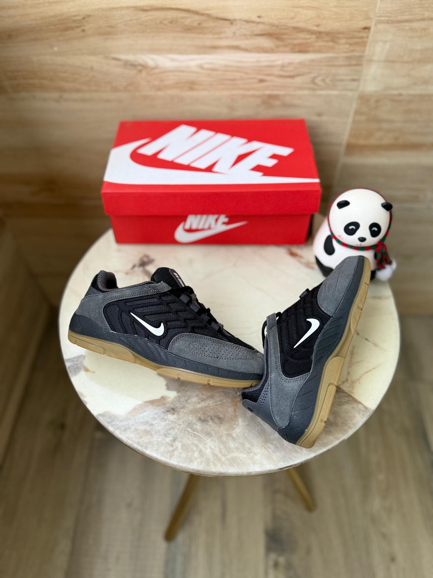 NIKE SB VERTEBRAE