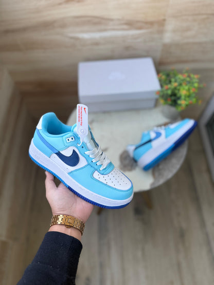 NIKE AIRFORCE SPLIT UNC