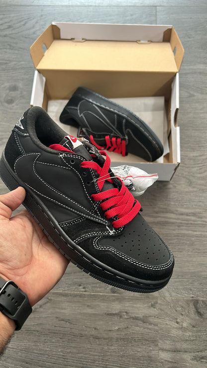 NIKE AIR JORDAN TRAVIS SCOTT LOW PHANTOM