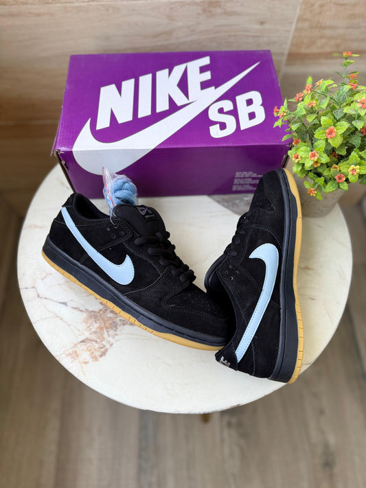 NIKE SB DUNK LOW FOG BLACK GUM